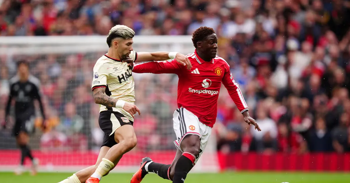 Kobbie Mainoo moves from outsider to main man at Manchester United after summer of hurt