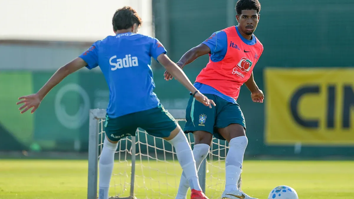 João Ananias praises preparation and urges patience against Denmark