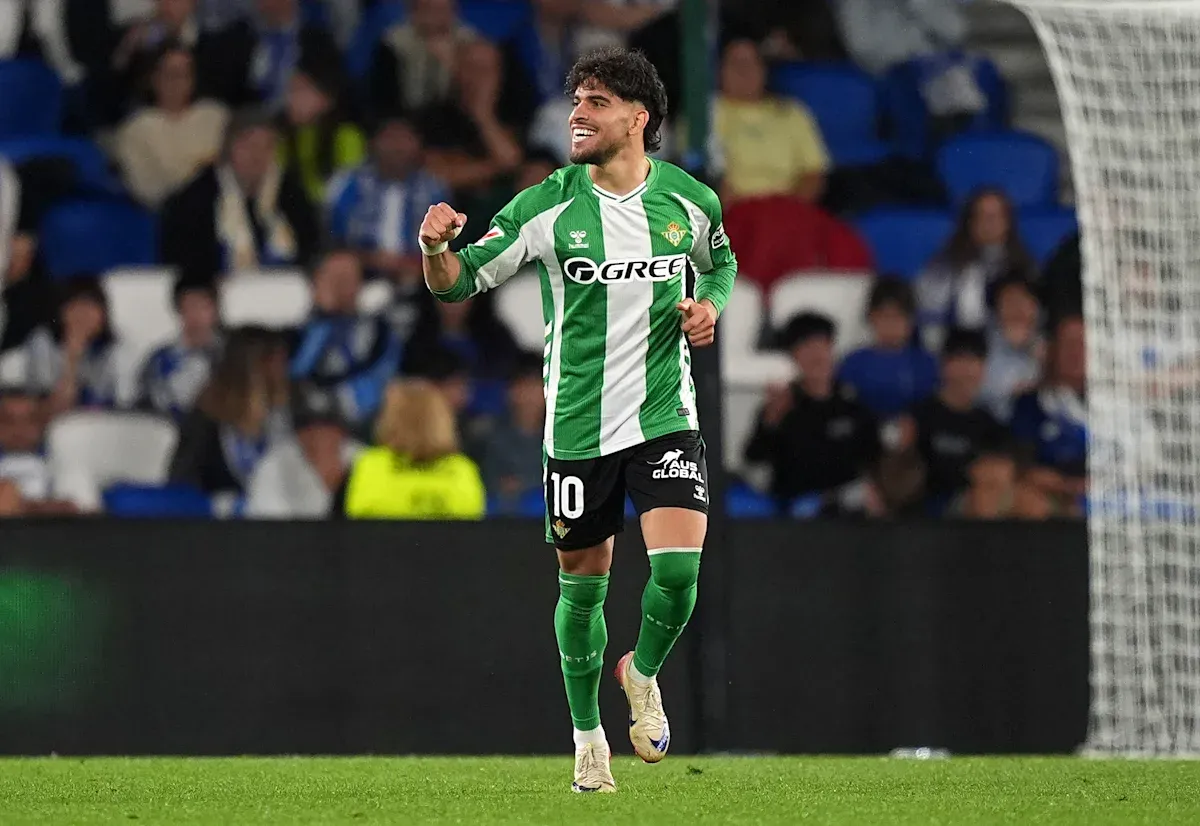 £37m Bid Rejected From Everton For Winger On Deadline Day: Should They Have Paid The Release Clause?