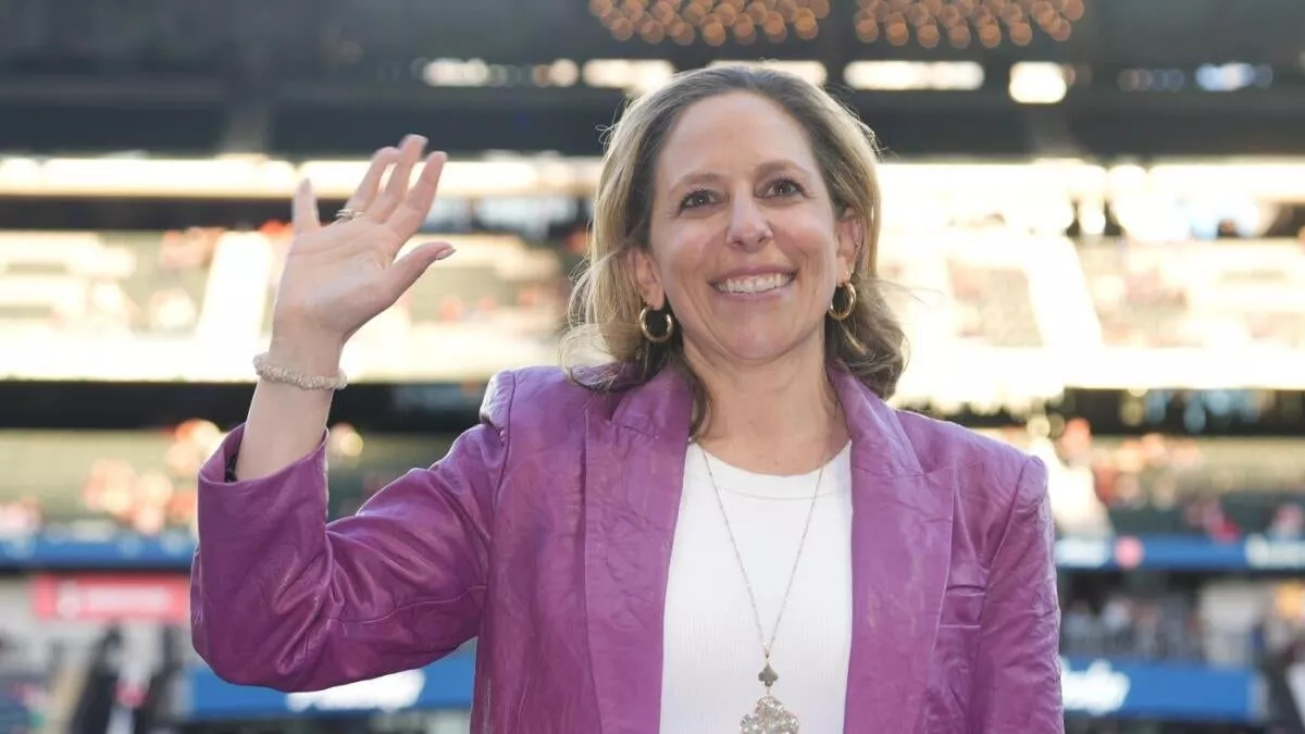 2026 World Cup: NWSL commissioner says the tournament will be 'taking over all of our buildings'